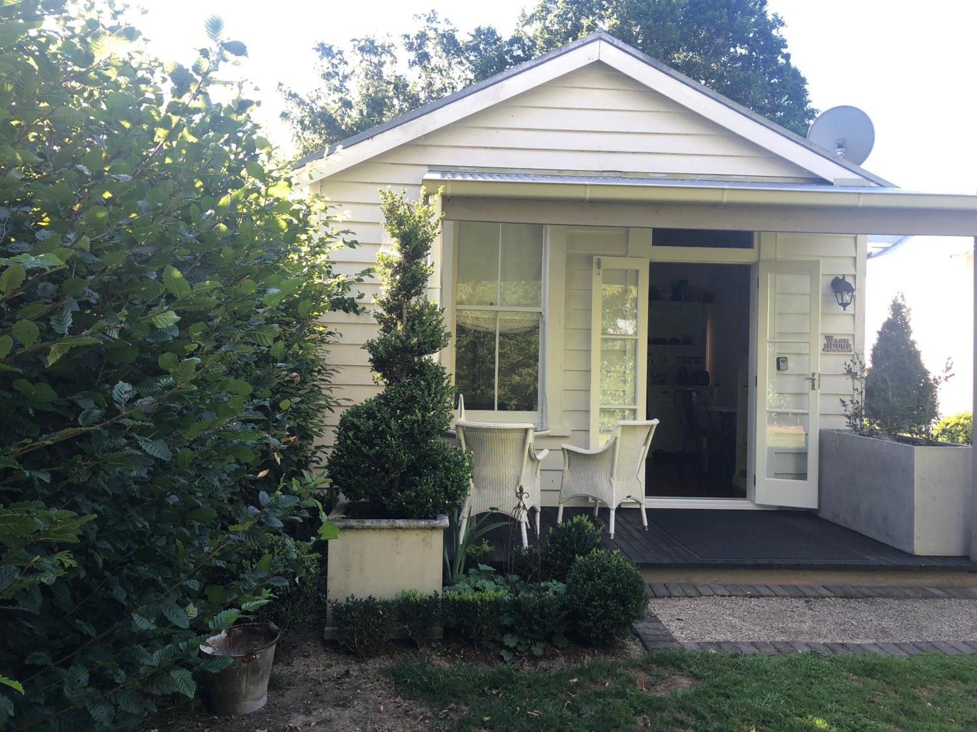 The Wash-House Historic Cottage Close To Hobbiton Matamata Exterior photo